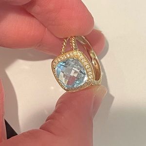 14k yellow gold ring with blue topaz and diamonds